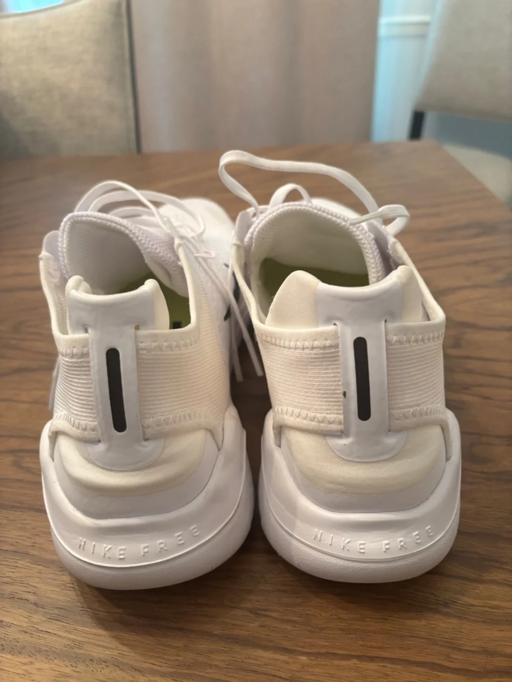 Nike Free RN 2018 White Athletic Shoes Black Swoosh and Lime Insoles - Men’s 13 - Picture 3 of 6